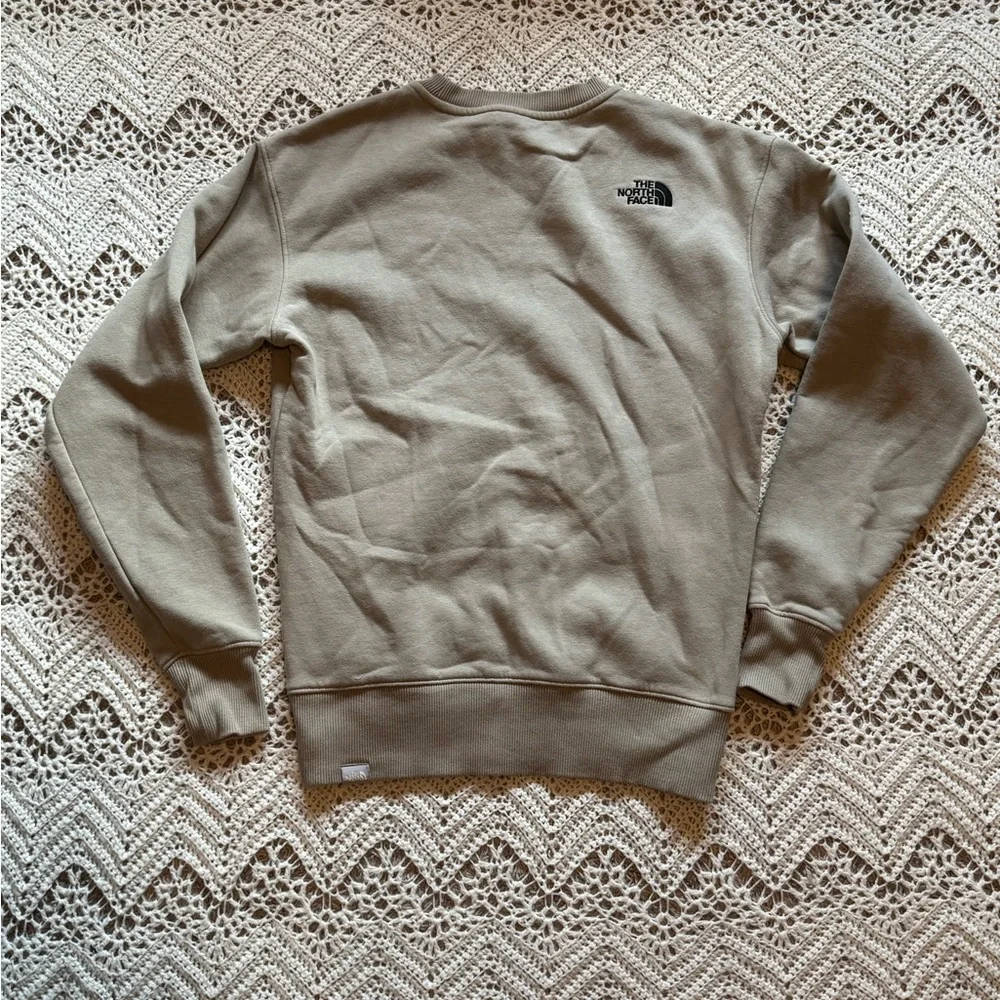 The North Face Men's Beige Crewneck Sweater Embroidered Unisex Small Soft